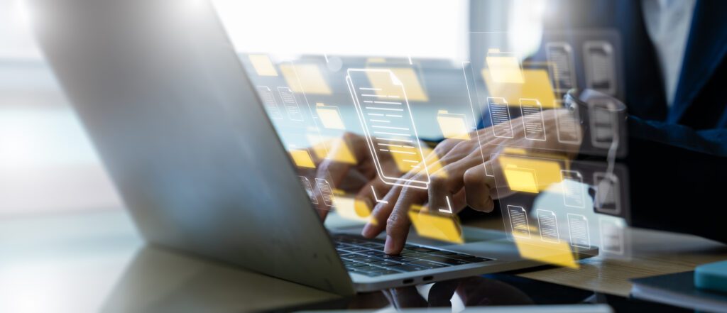 Monitoramento de dados e documentos digitais para preparação de fiscalizações aduaneiras.